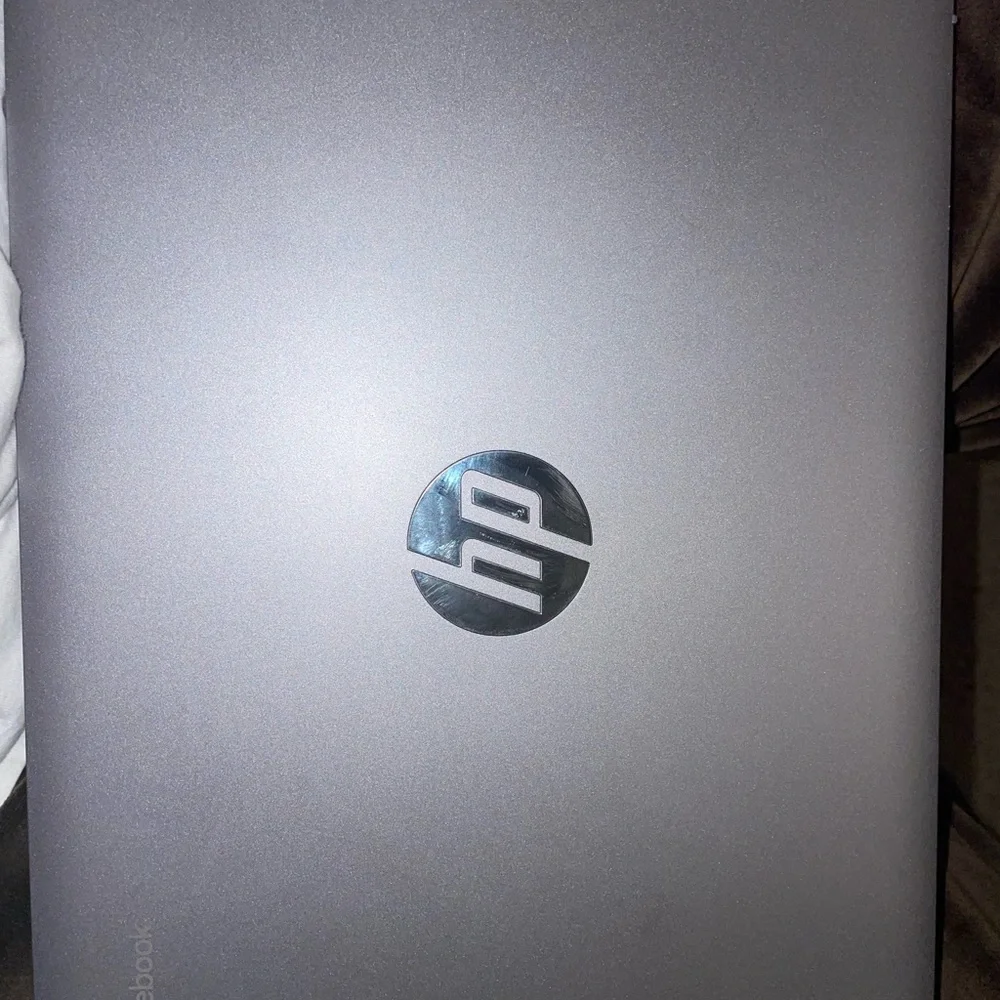HP 2020 Flagship 14 Chromebook barely used